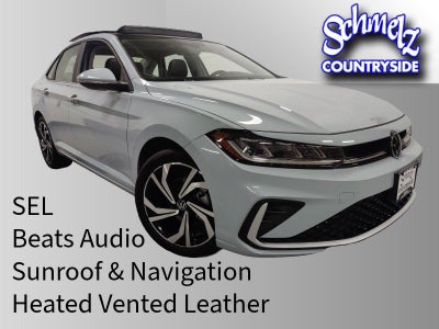 2025 Volkswagen Jetta SEL w/Sunroof & Nav