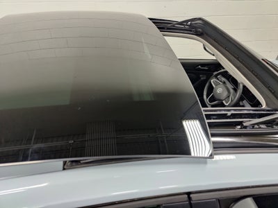 2025 Volkswagen Jetta SEL w/Sunroof & Nav