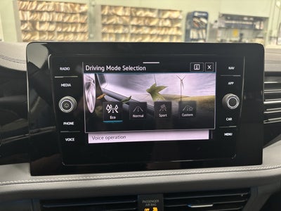 2025 Volkswagen Jetta SEL