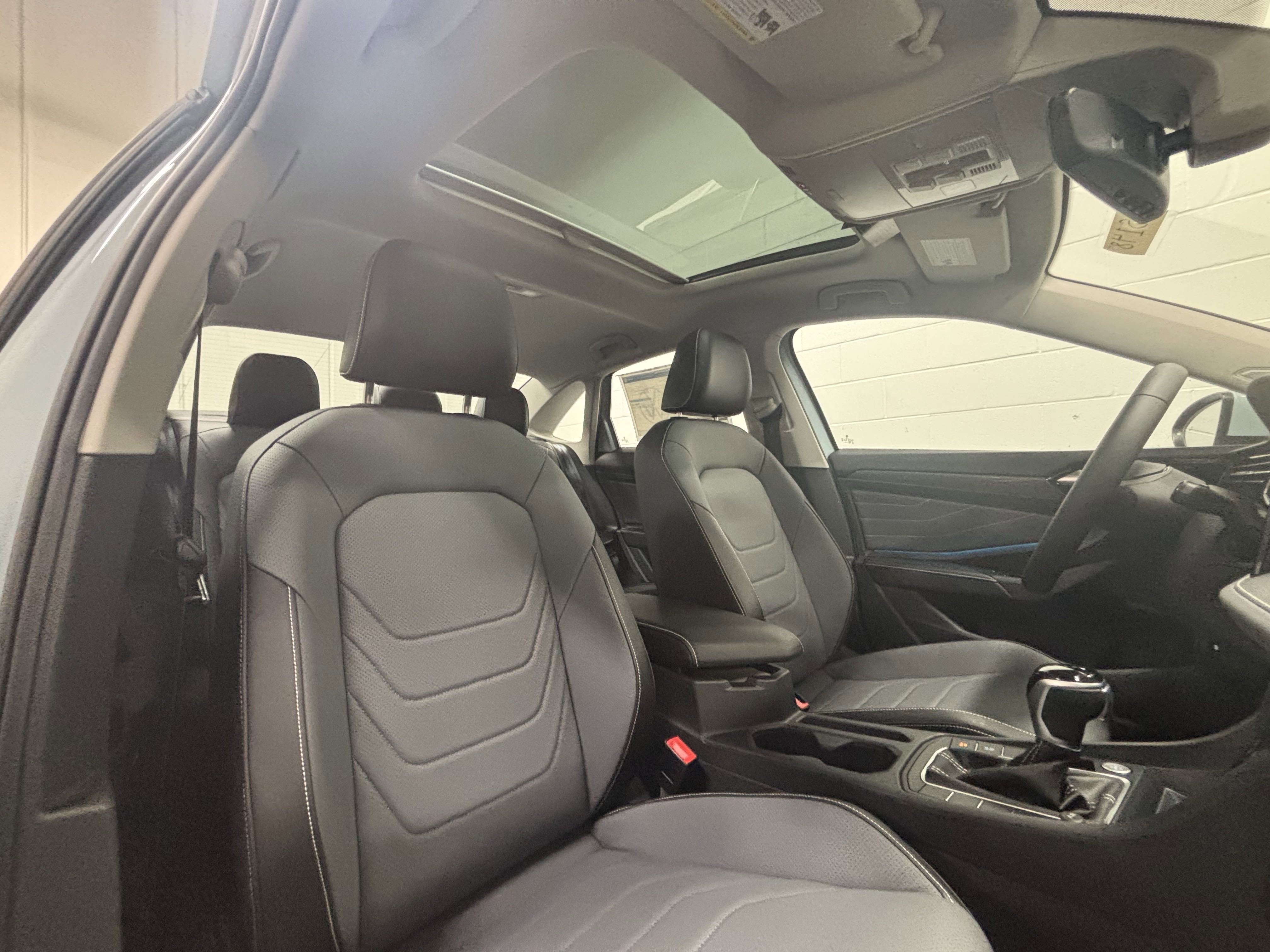 2025 Volkswagen Jetta SEL