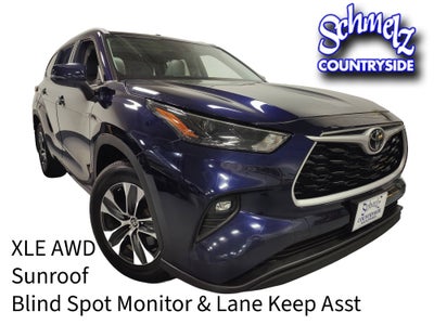2022 Toyota Highlander XLE AWD w/Sunroof