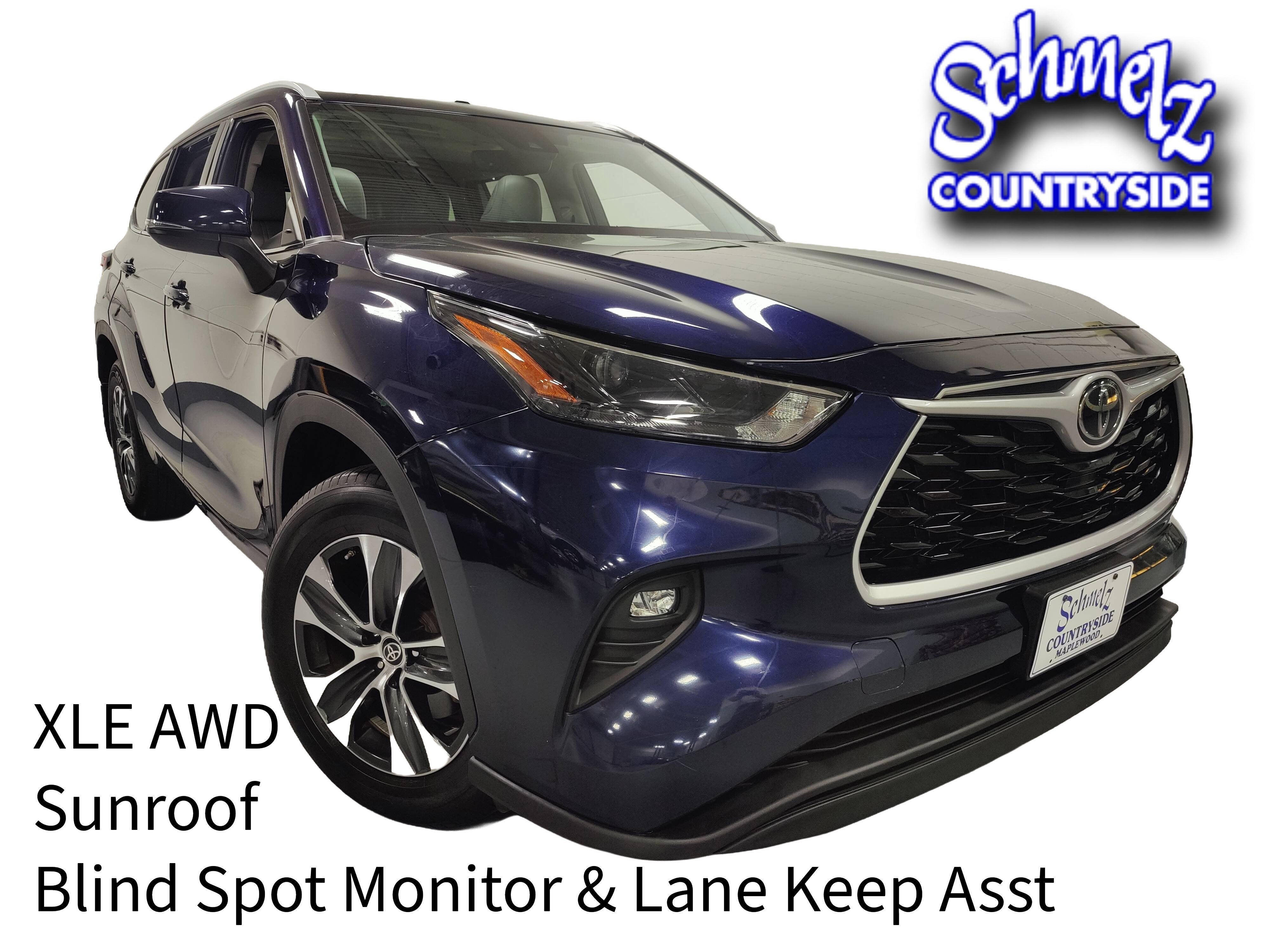 2022 Toyota Highlander XLE AWD w/Sunroof