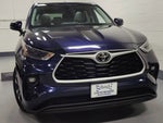 2022 Toyota Highlander XLE AWD w/Sunroof