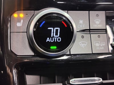 2022 Toyota Highlander XLE AWD w/Sunroof