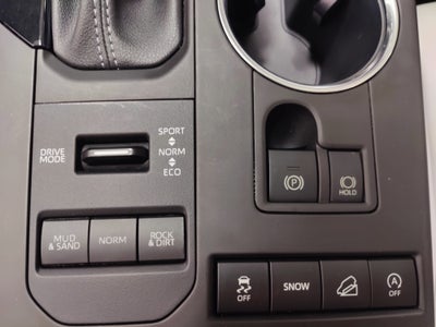 2022 Toyota Highlander XLE AWD w/Sunroof