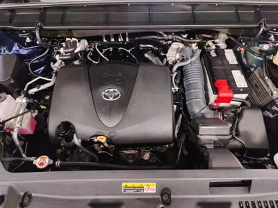 2022 Toyota Highlander XLE AWD w/Sunroof