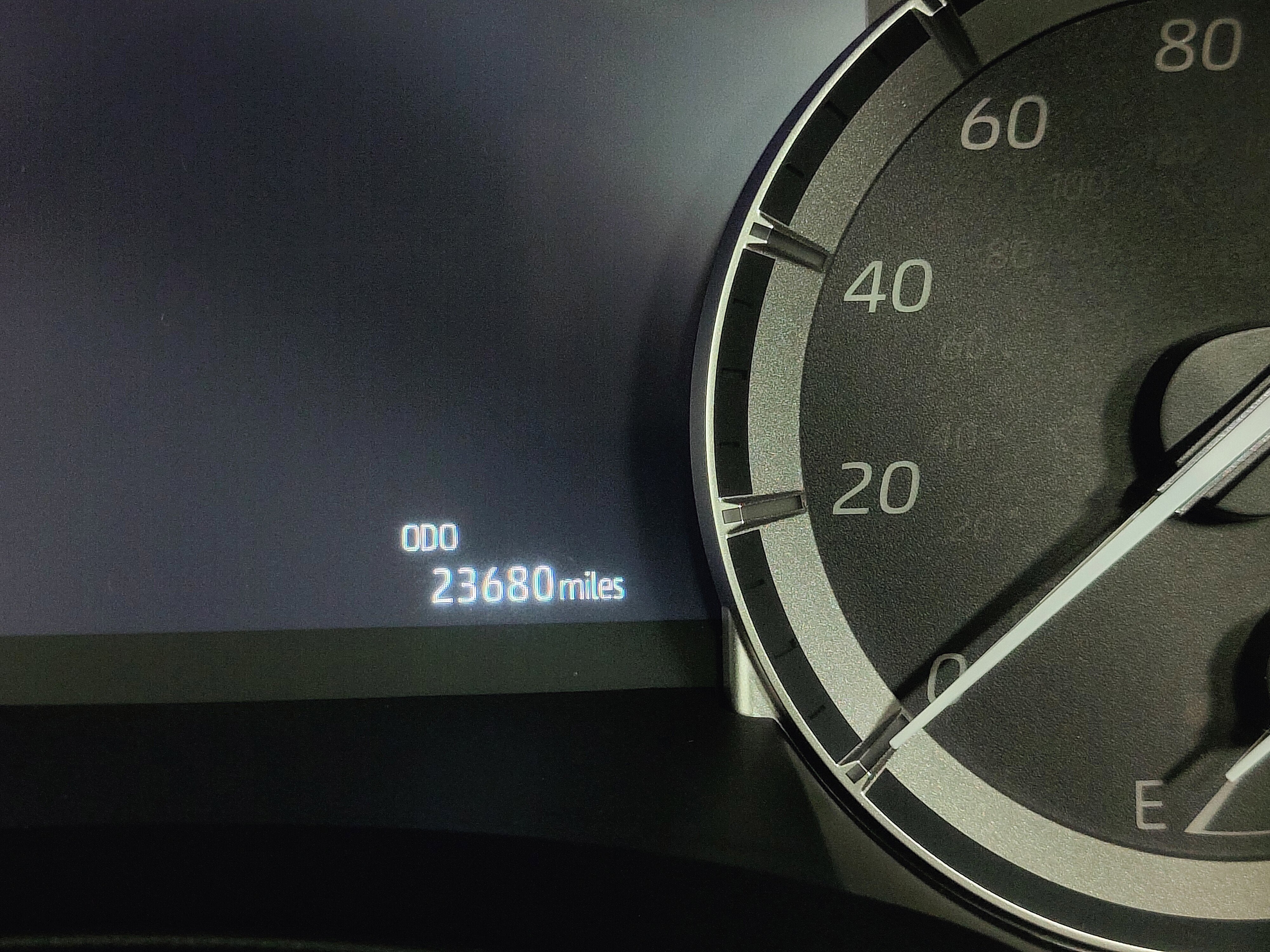 2022 Toyota Highlander XLE AWD w/Sunroof