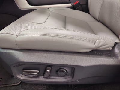 2024 Toyota Tundra 4WD CrewMax Limited Hybrid 4X4 w/Sunroof