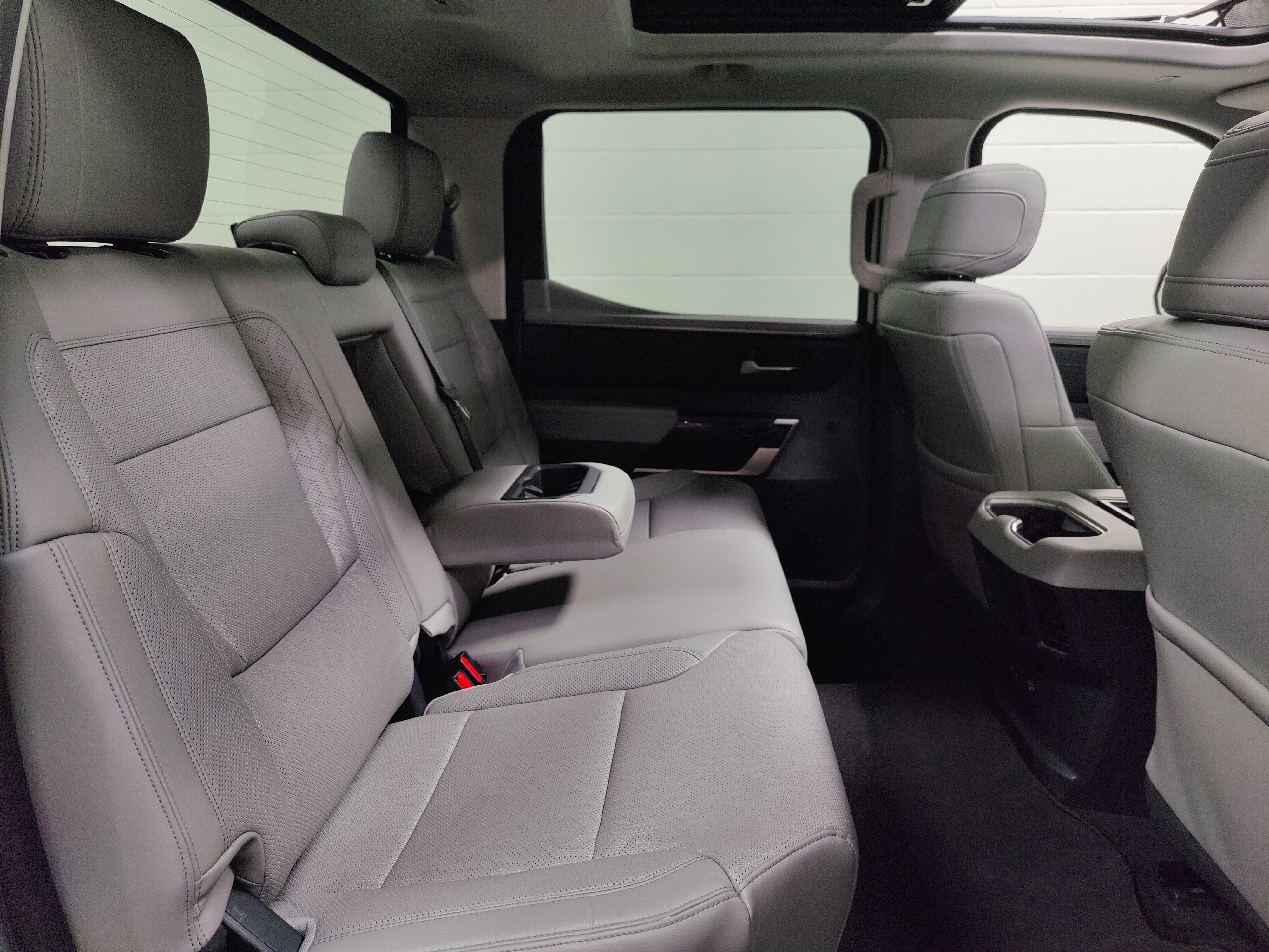 2024 Toyota Tundra 4WD CrewMax Limited Hybrid 4X4 w/Sunroof