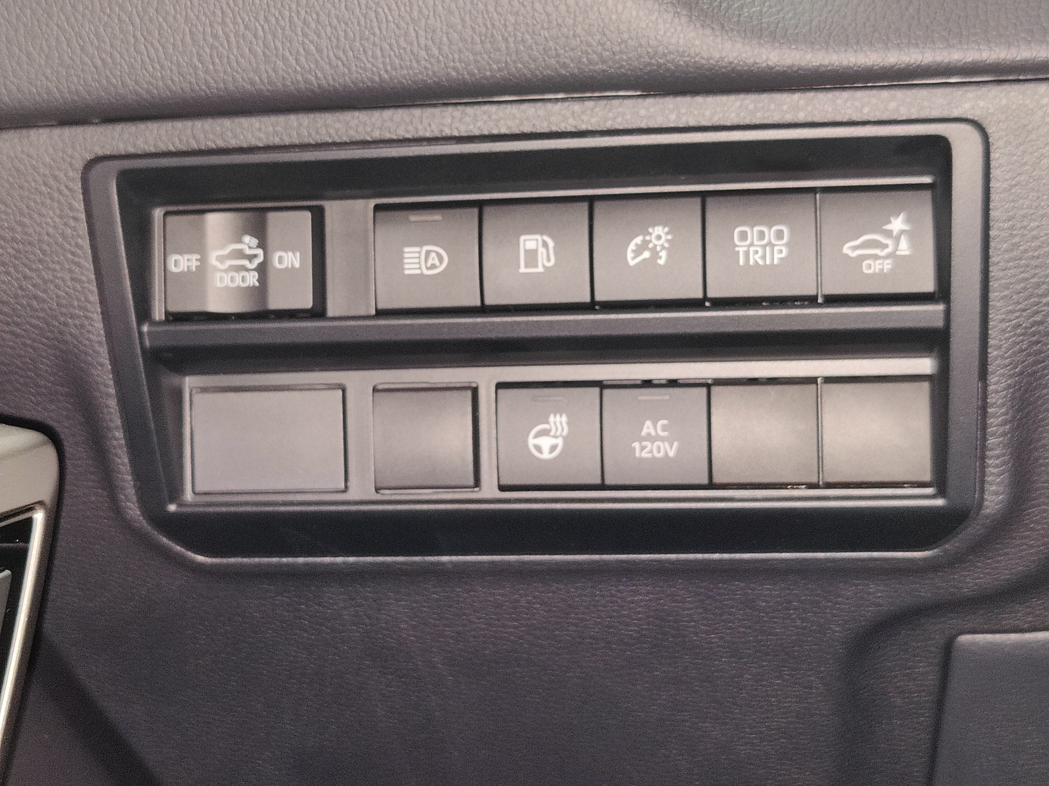 2024 Toyota Tundra 4WD CrewMax Limited Hybrid 4X4 w/Sunroof