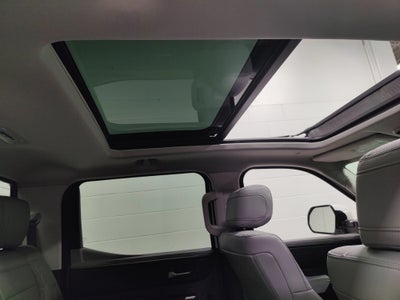 2024 Toyota Tundra 4WD CrewMax Limited Hybrid 4X4 w/Sunroof