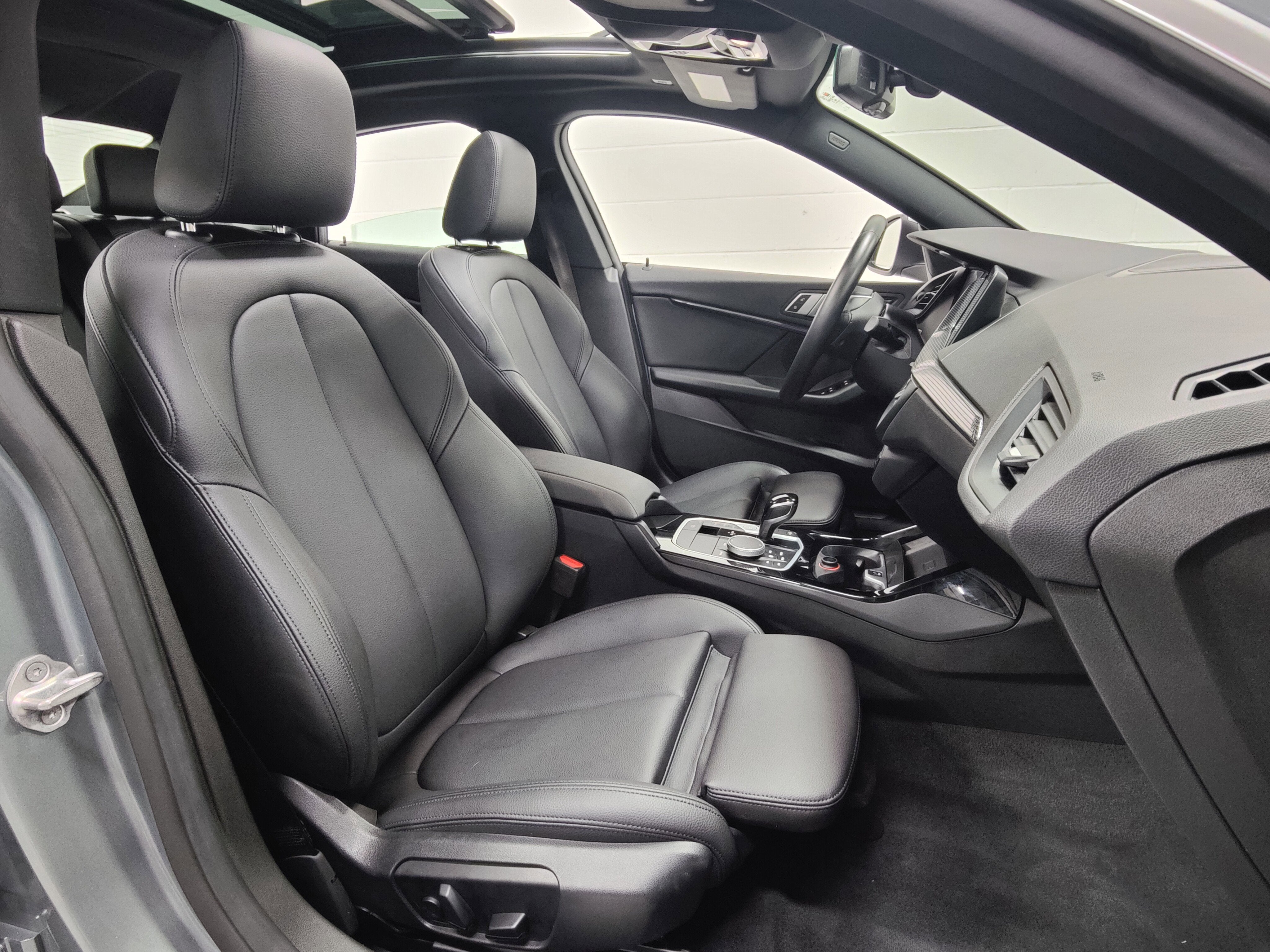 2022 BMW 2 Series 228i xDrive w/Convenience/Nav