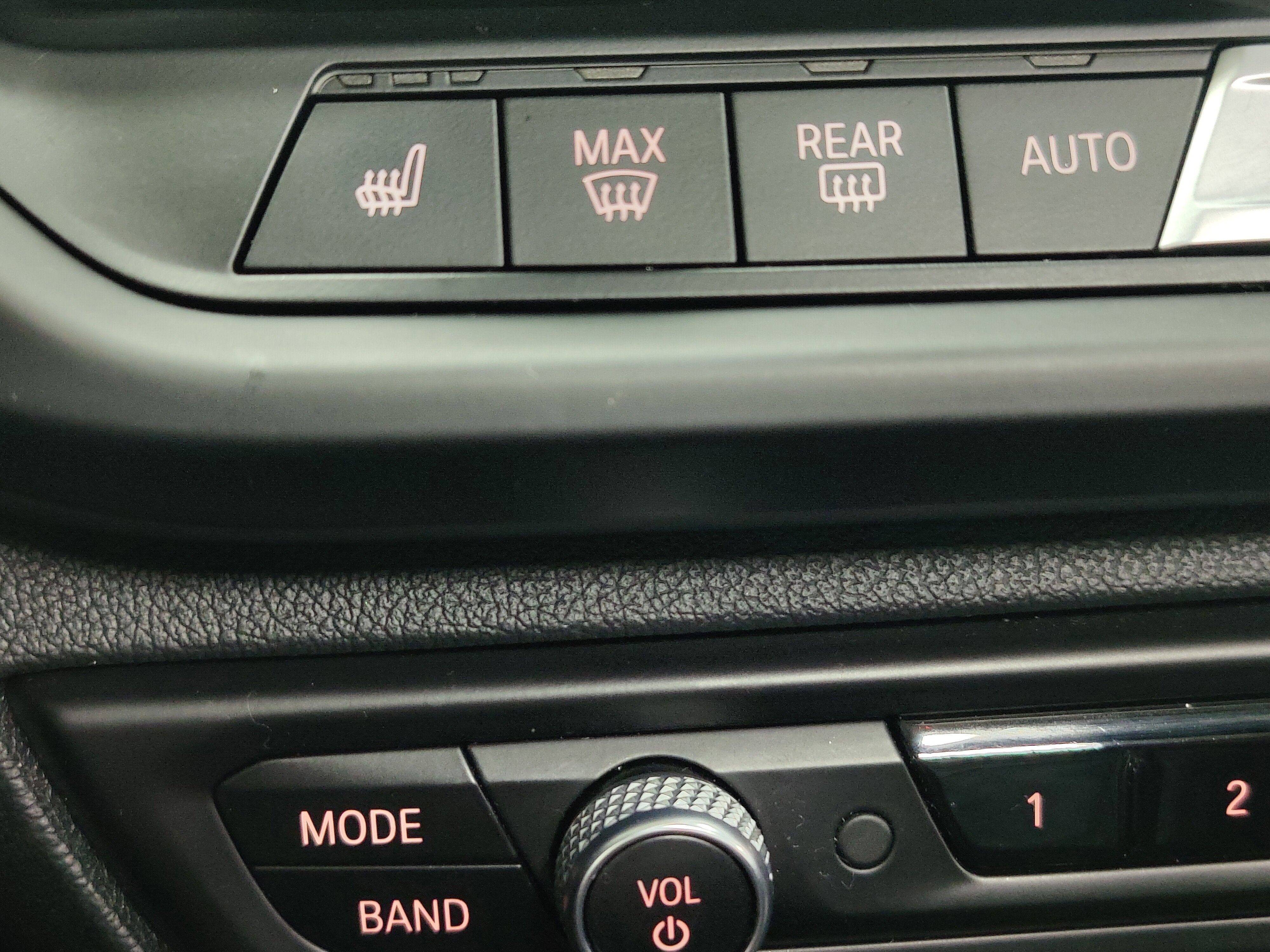 2022 BMW 2 Series 228i xDrive w/Convenience/Nav