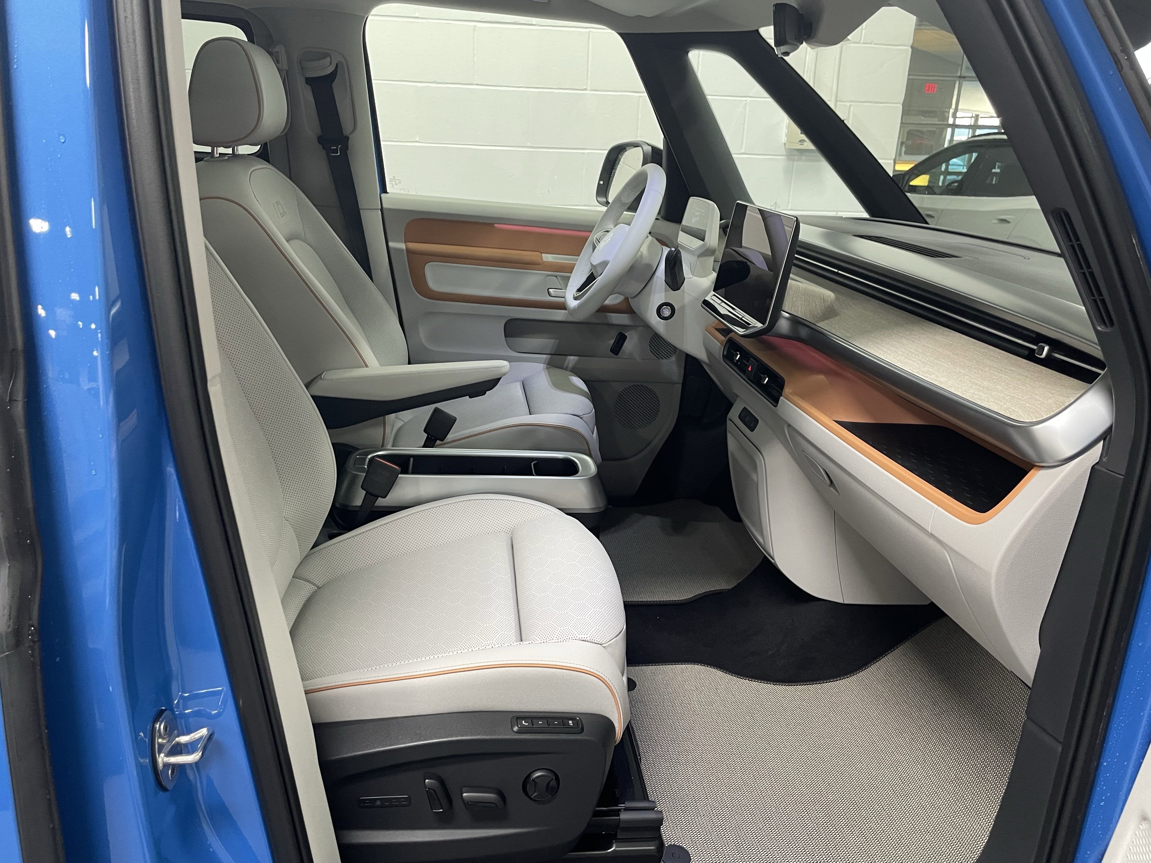 2025 Volkswagen ID. Buzz 1st Edition