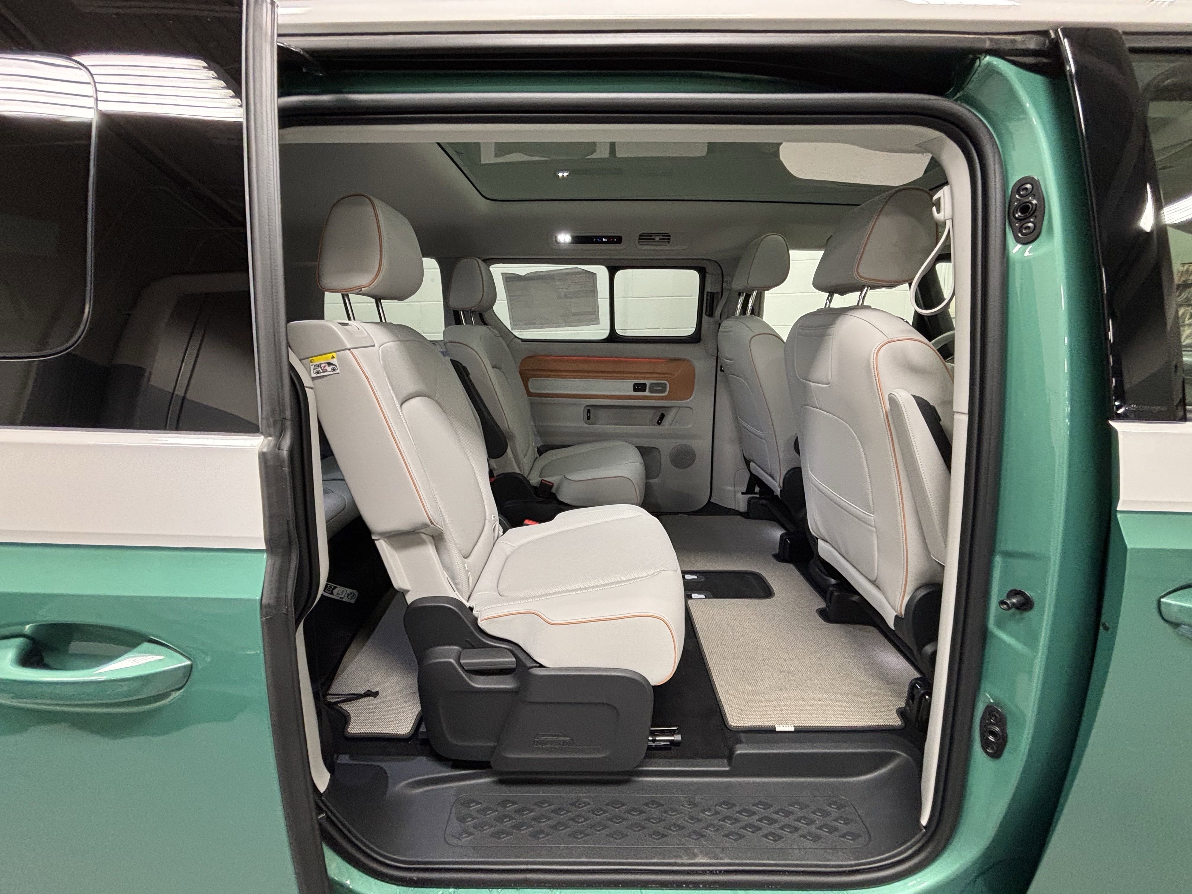 2025 Volkswagen ID. Buzz 1st Edition