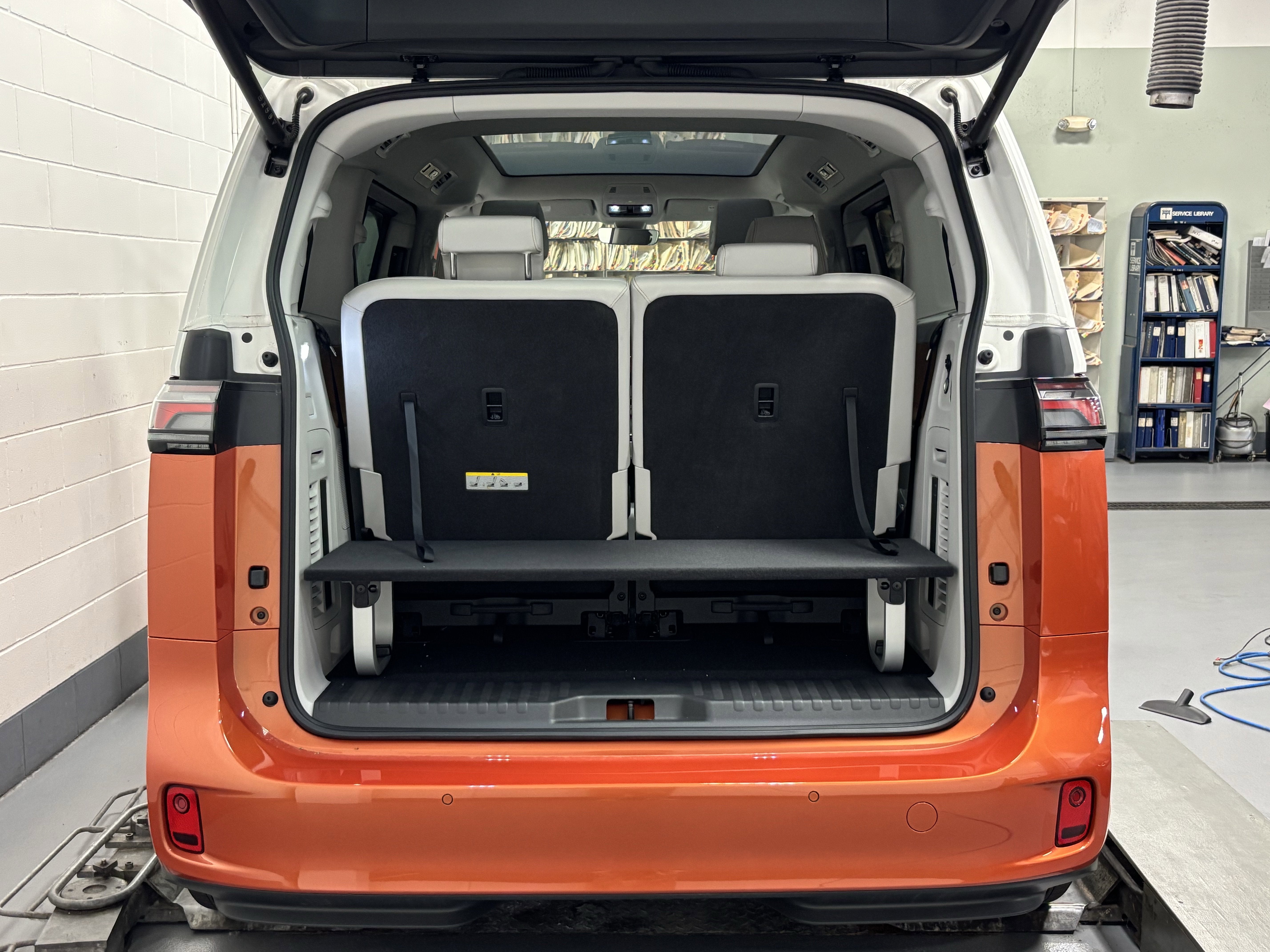 2025 Volkswagen ID. Buzz 1st Edition