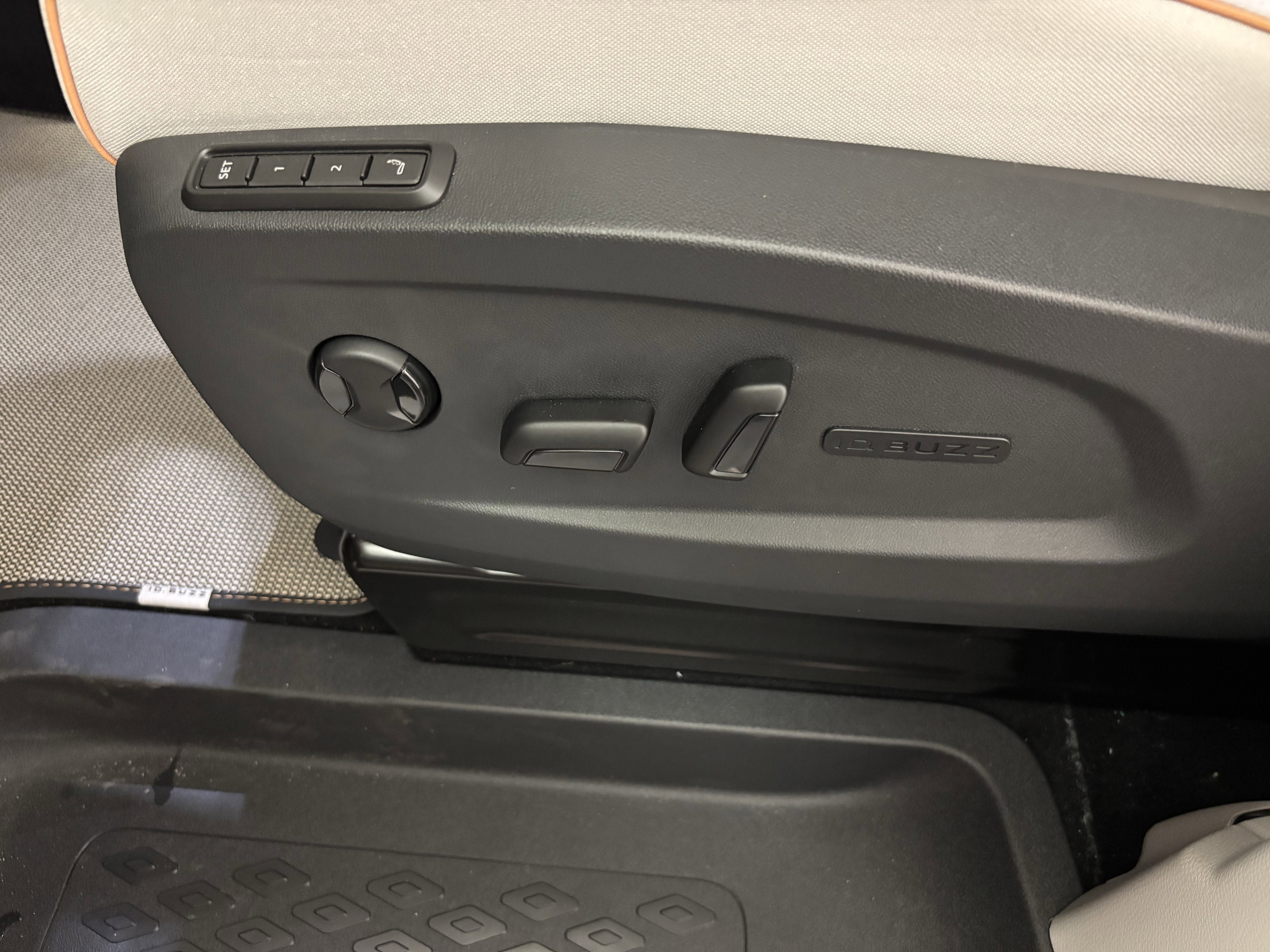 2025 Volkswagen ID. Buzz 1st Edition