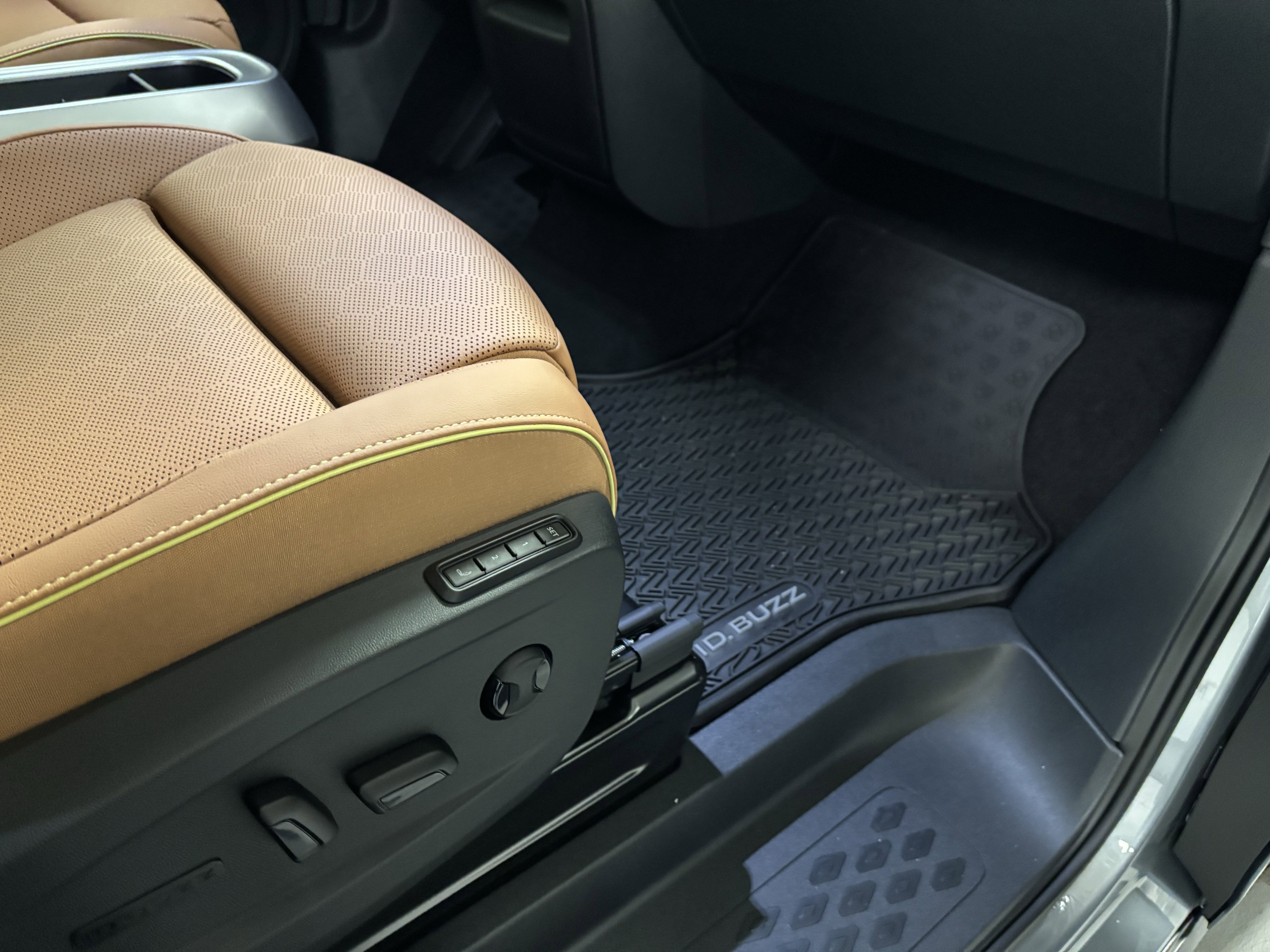 2025 Volkswagen ID. Buzz Pro S