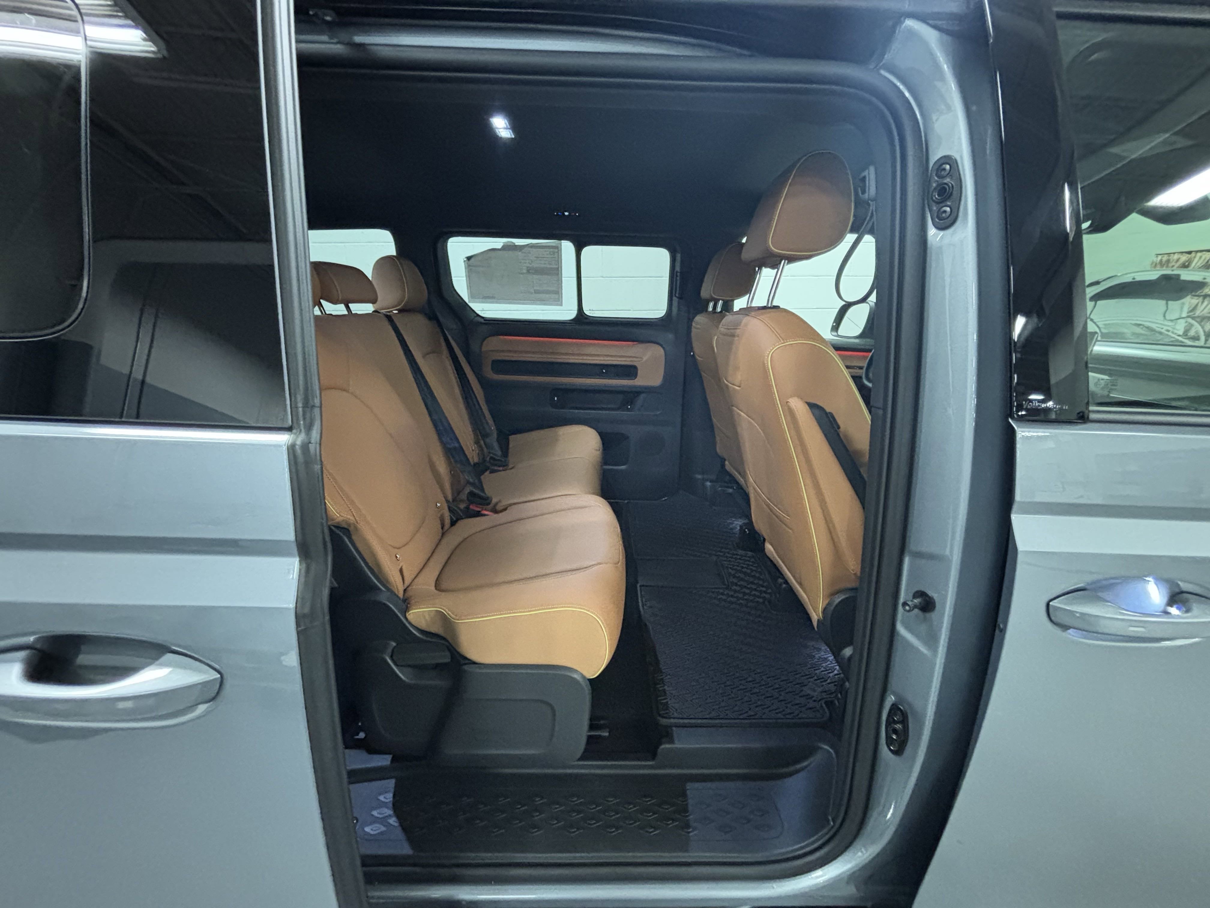 2025 Volkswagen ID. Buzz Pro S