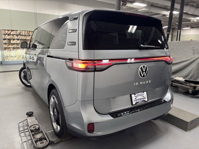 2025 Volkswagen ID. Buzz Pro S