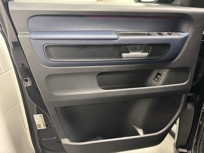 2025 Volkswagen ID. Buzz Pro S