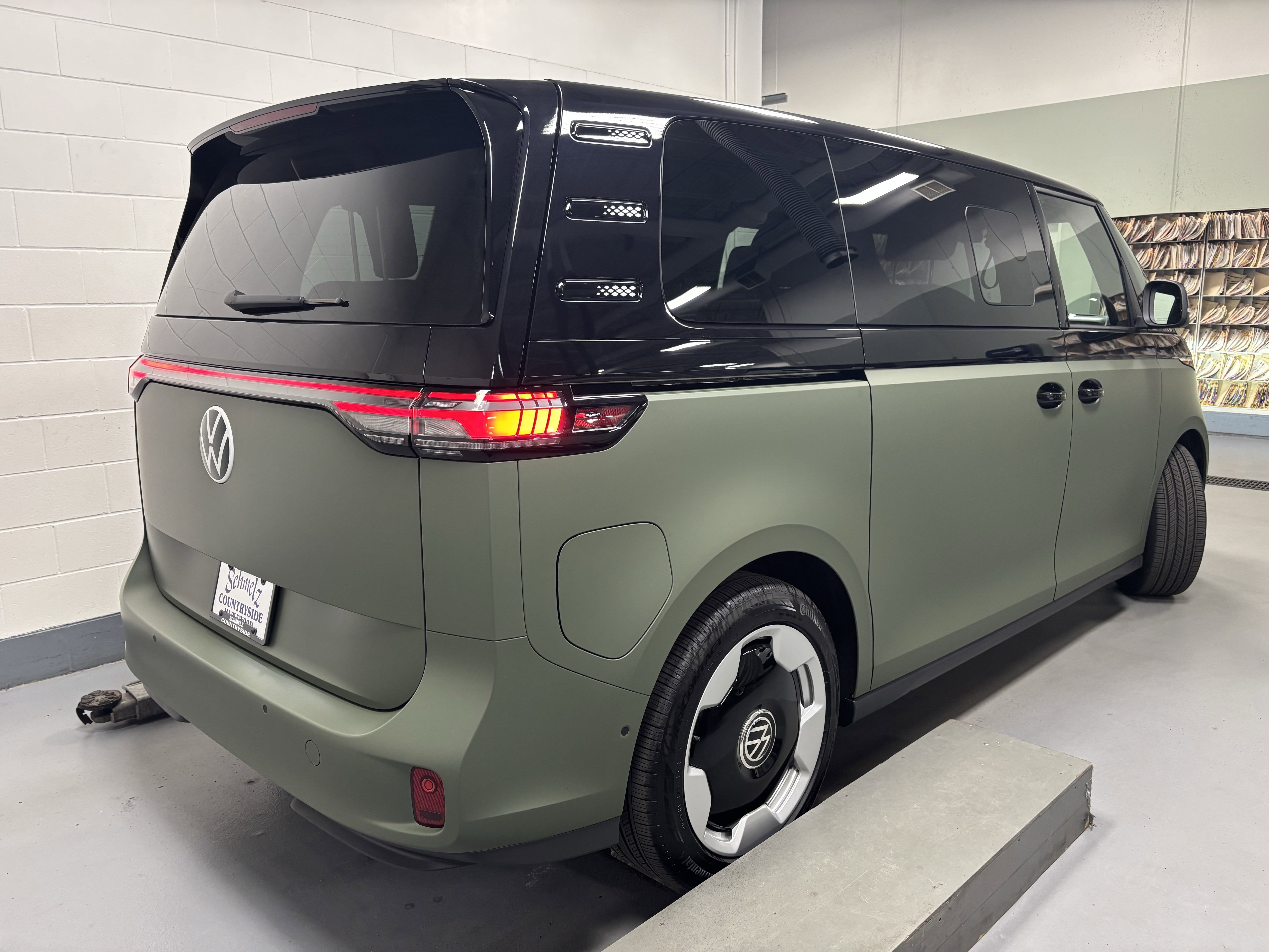 2025 Volkswagen ID. Buzz Pro S