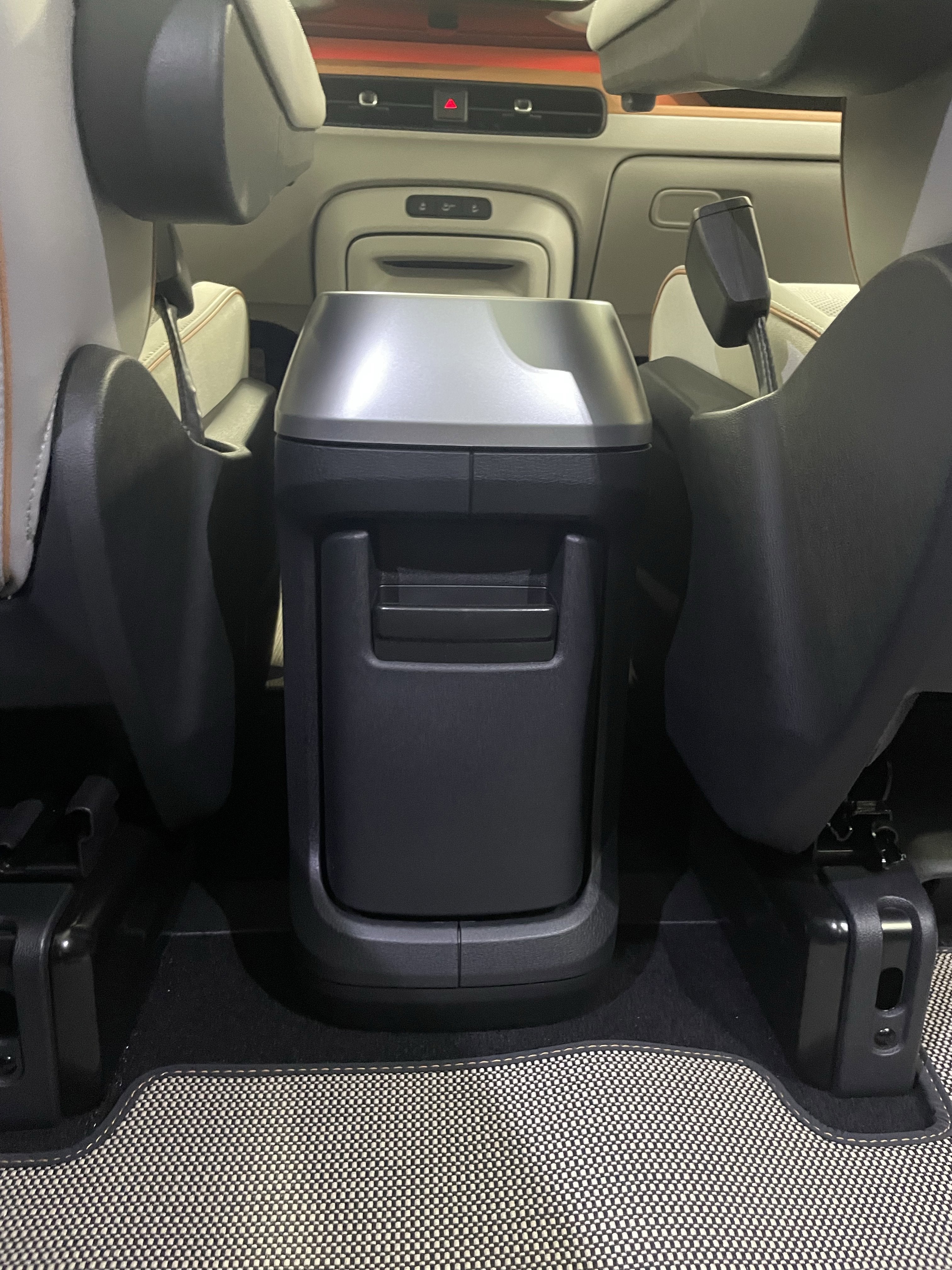 2025 Volkswagen ID. Buzz Pro S Plus