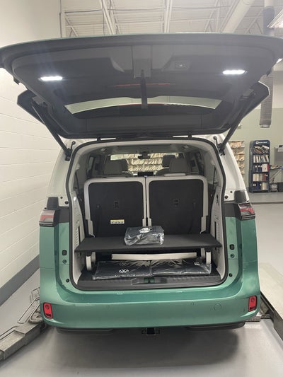 2025 Volkswagen ID. Buzz Pro S Plus