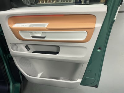 2025 Volkswagen ID. Buzz Pro S Plus