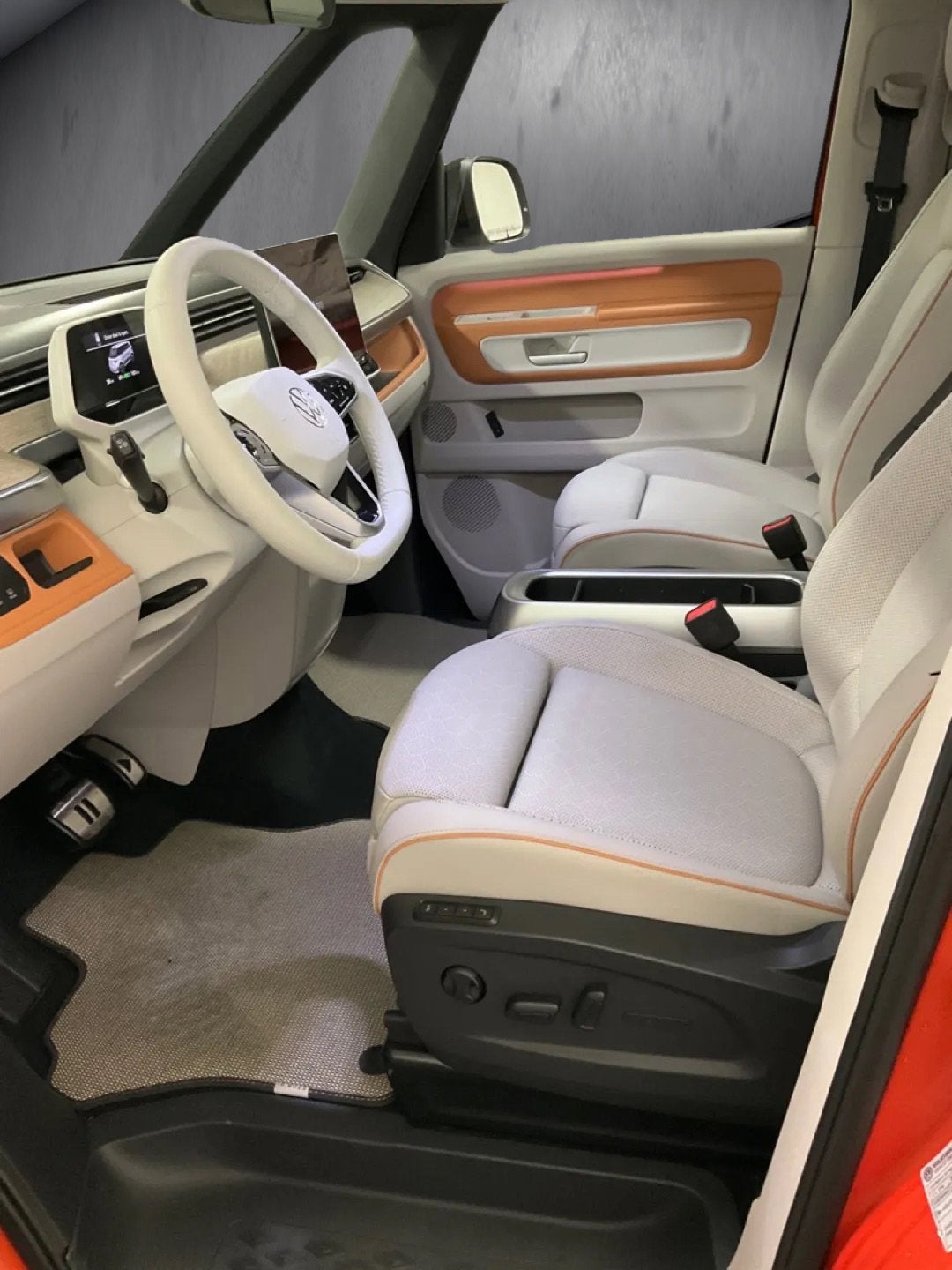 2025 Volkswagen ID. Buzz Pro S Plus