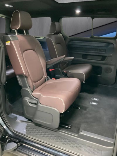 2025 Volkswagen ID. Buzz Pro S Plus