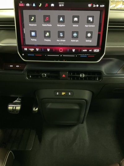 2025 Volkswagen ID. Buzz Pro S Plus