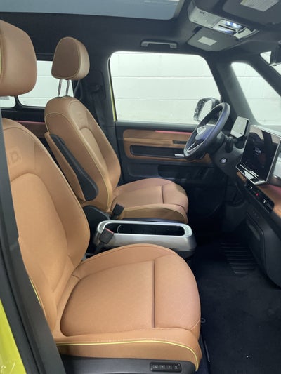 2025 Volkswagen ID. Buzz Pro S Plus