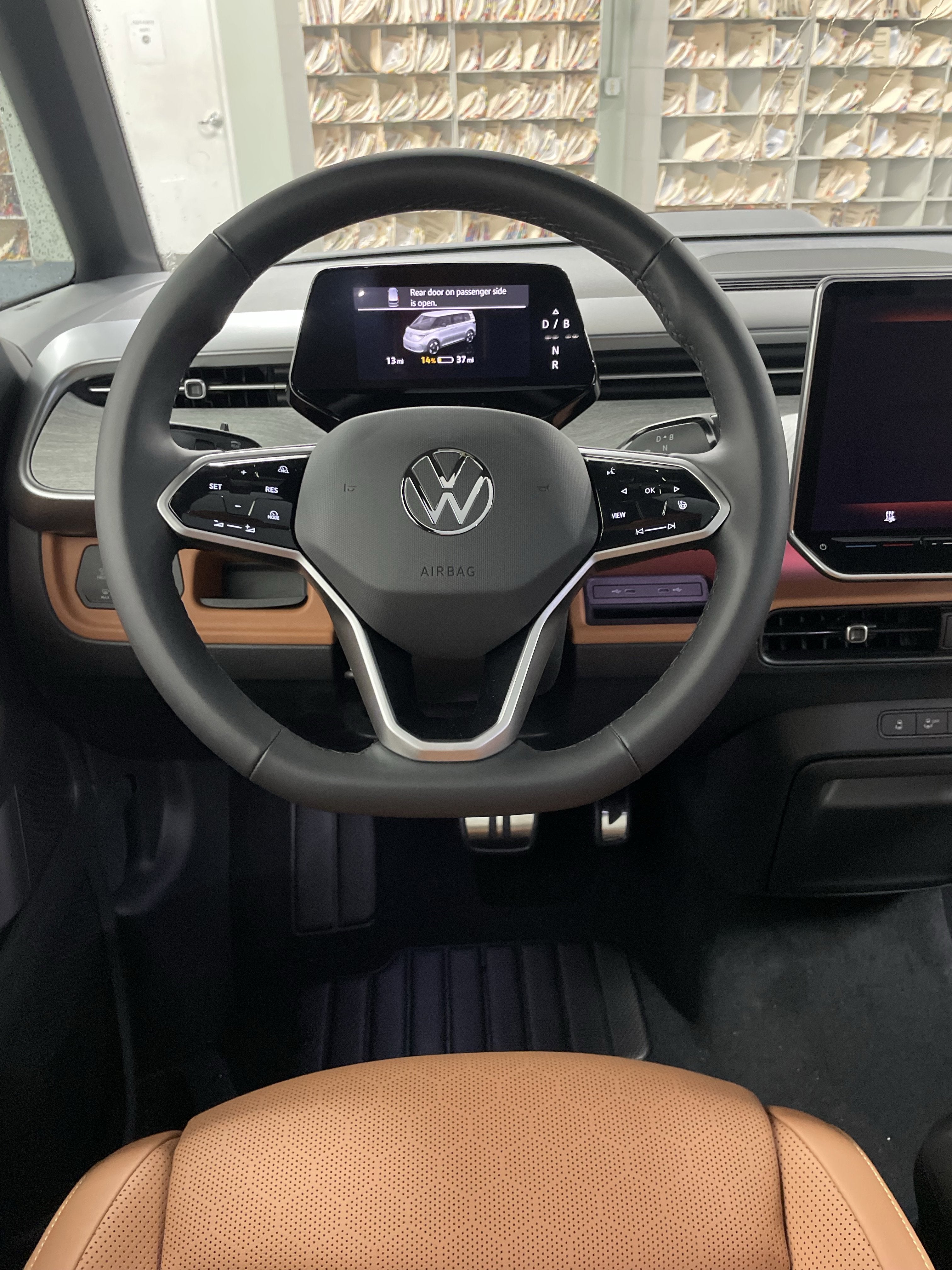 2025 Volkswagen ID. Buzz Pro S Plus