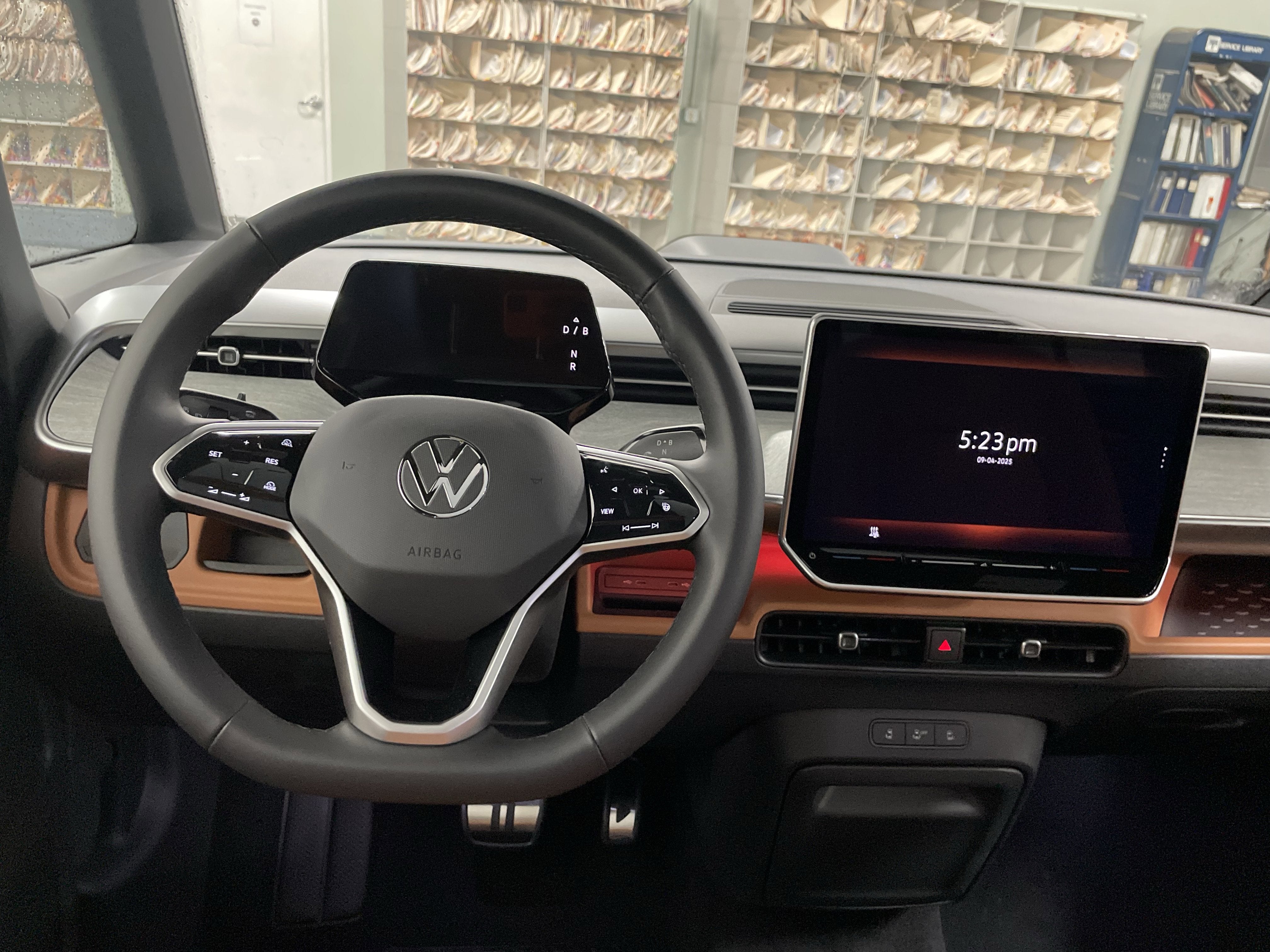 2025 Volkswagen ID. Buzz Pro S Plus