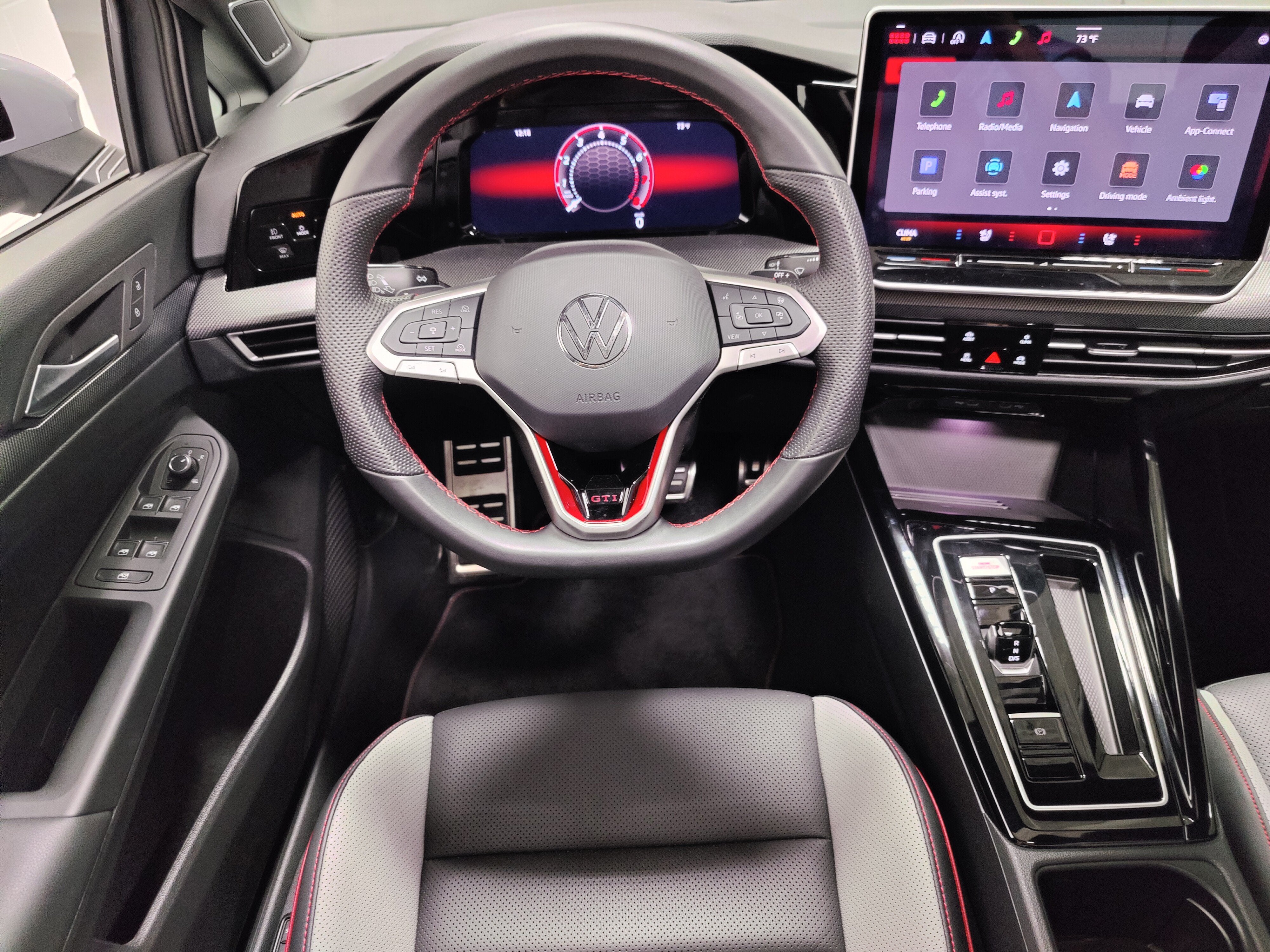 2026 Volkswagen Golf GTI SE Leather Pkg & Sunroof