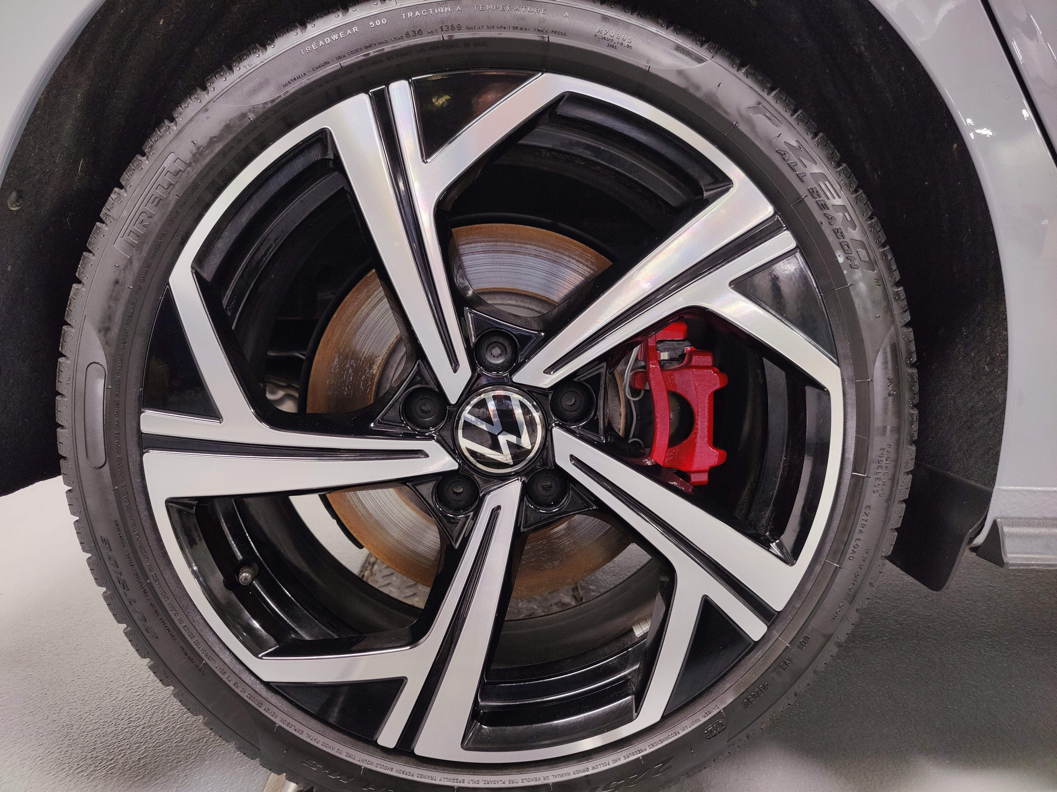2026 Volkswagen Golf GTI SE Leather Pkg & Sunroof