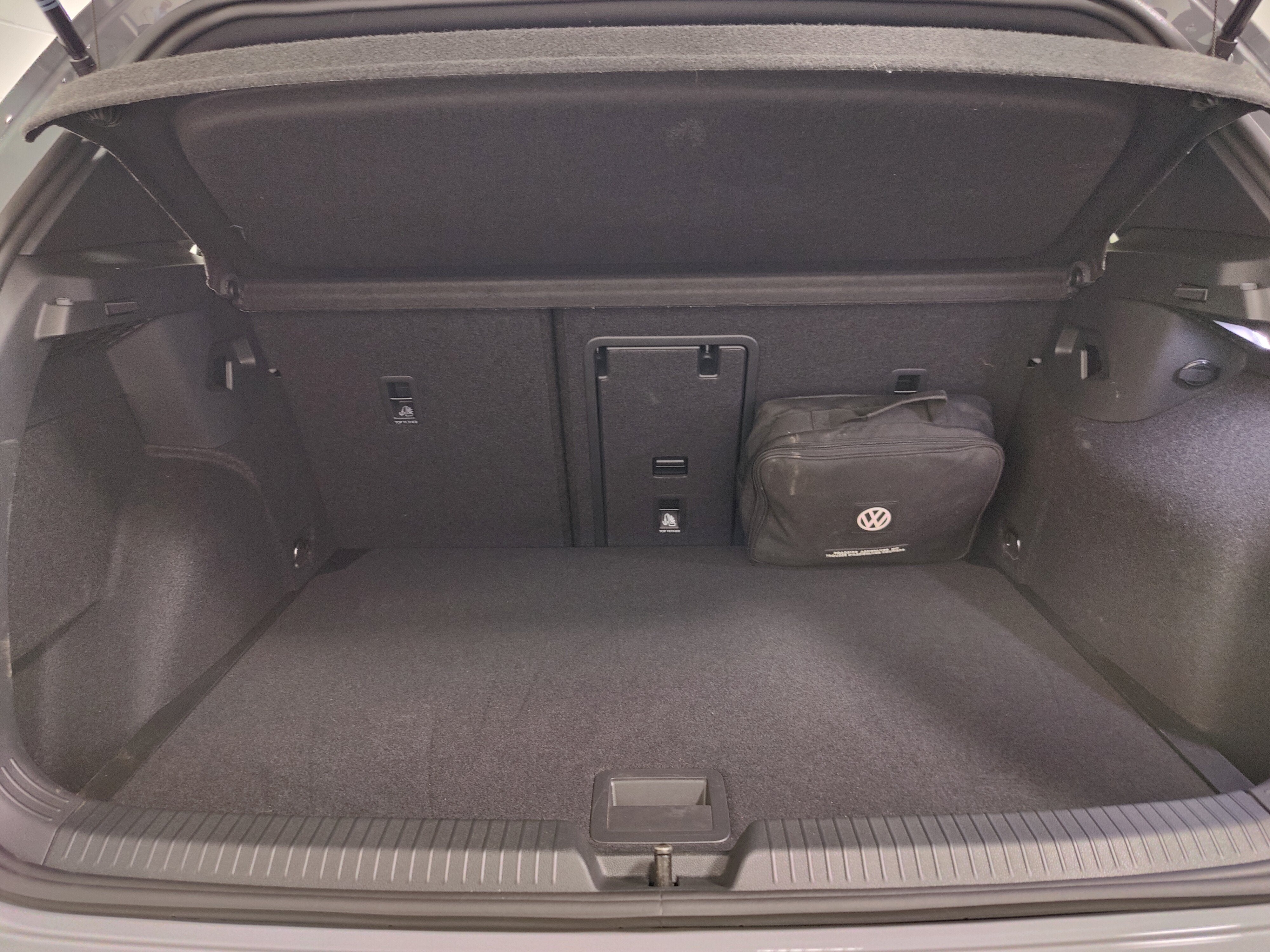 2026 Volkswagen Golf GTI SE Leather Pkg & Sunroof