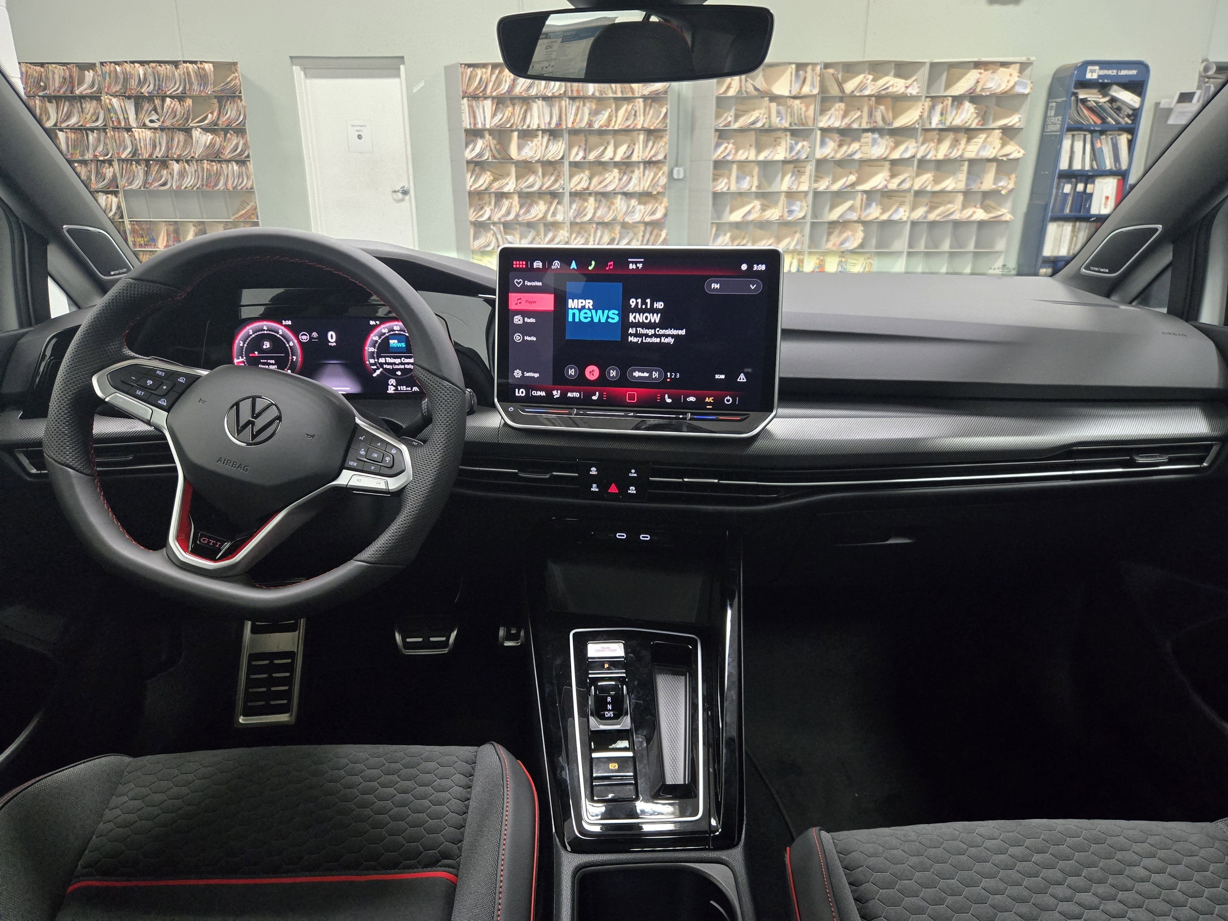 2025 Volkswagen Golf GTI SE