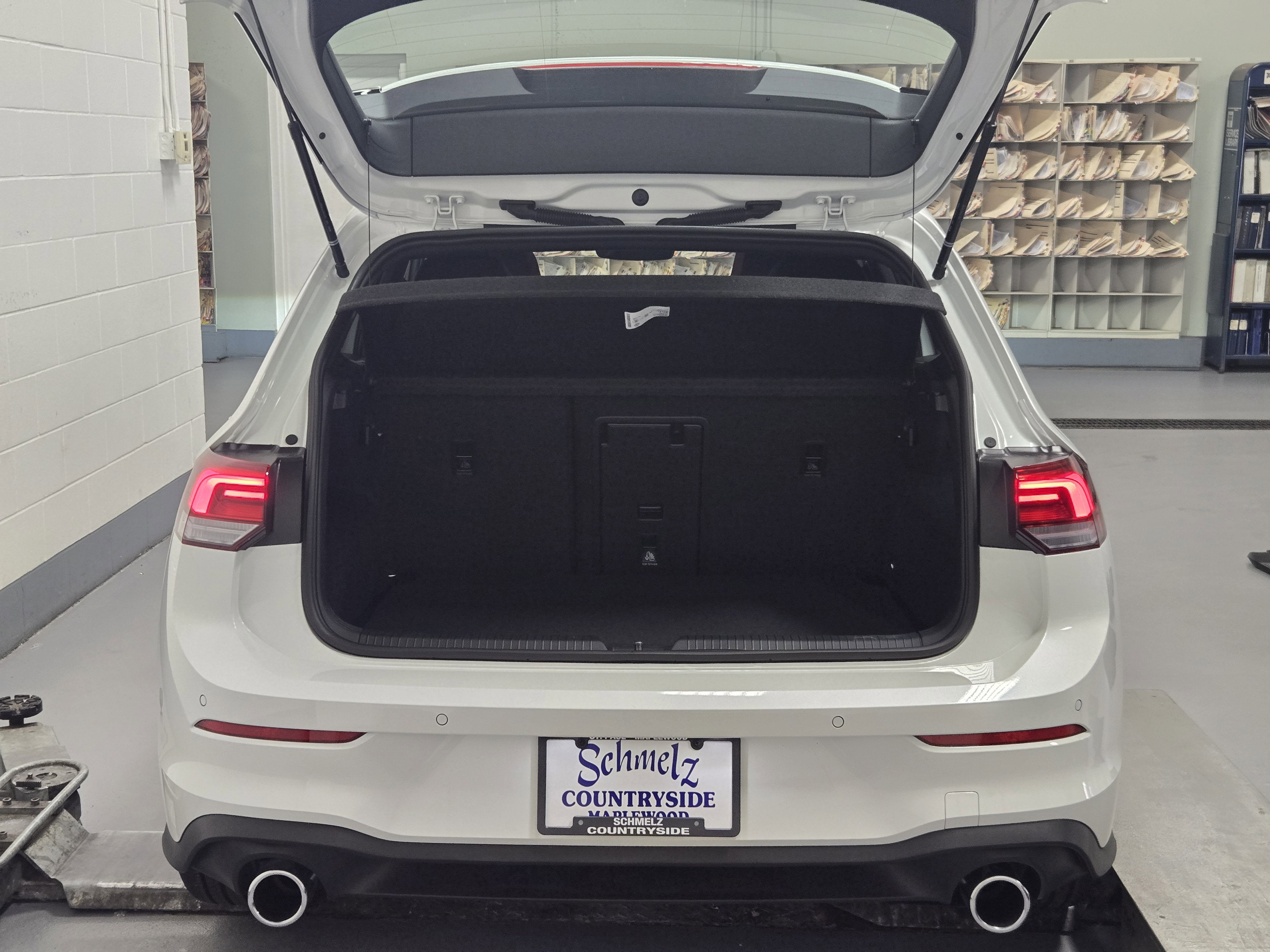 2025 Volkswagen Golf GTI SE