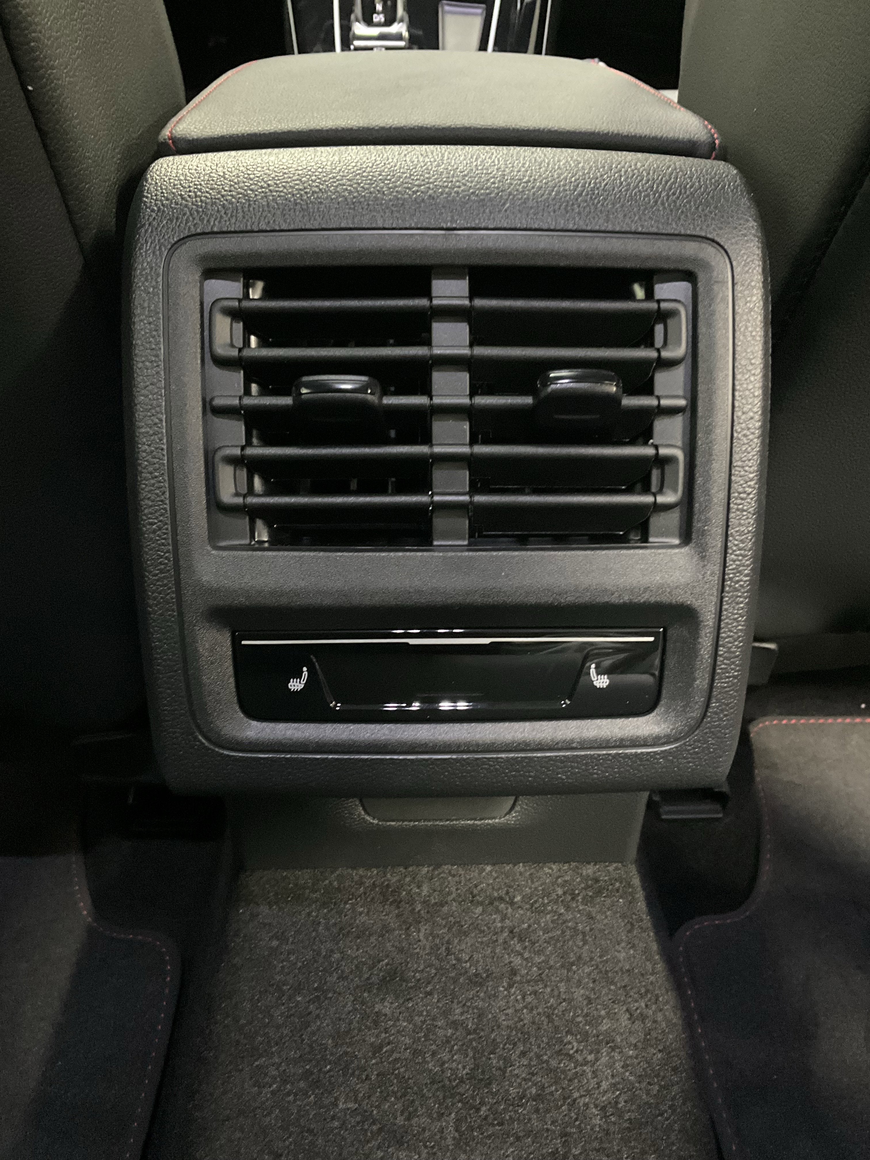 2026 Volkswagen Golf GTI Autobahn