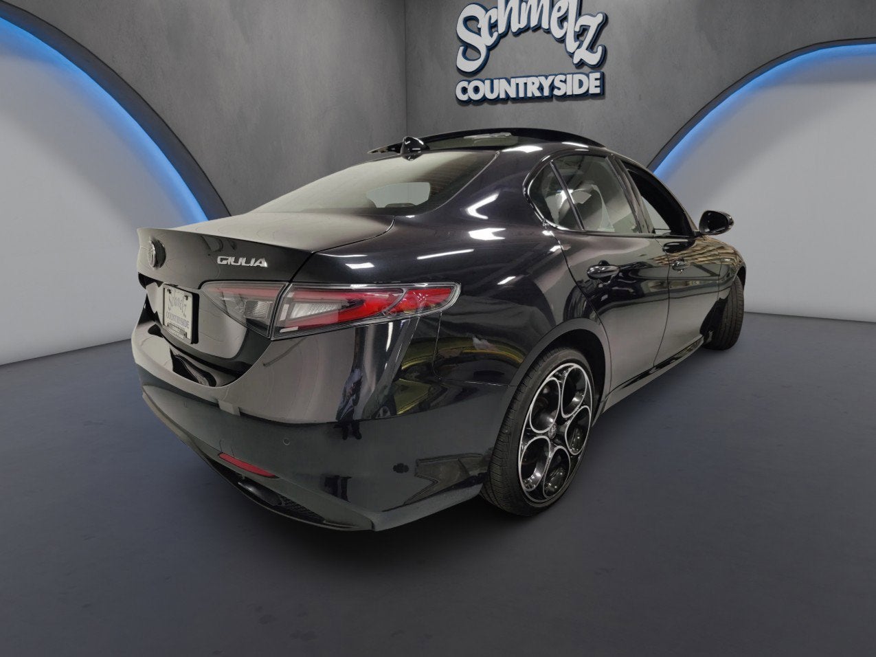 2025 Alfa Romeo Giulia Veloce Premium AWD w/Sunroof