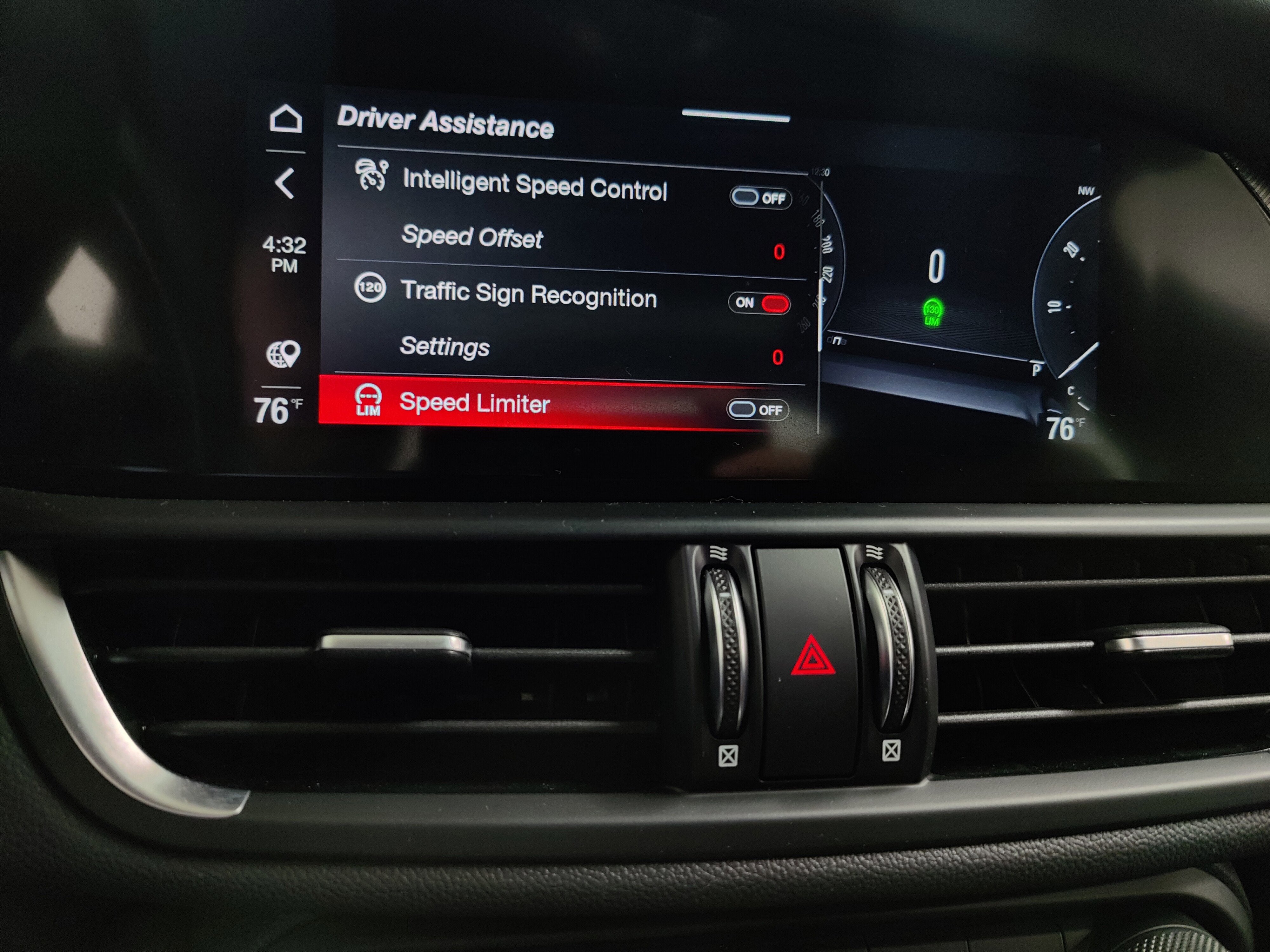 2025 Alfa Romeo Giulia Veloce Premium AWD w/Sunroof