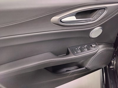 2025 Alfa Romeo Giulia Veloce Premium AWD w/Sunroof