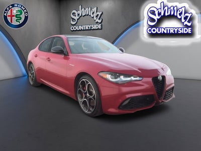 2025 Alfa Romeo Giulia VELOCE Premium AWD w/Sunroof