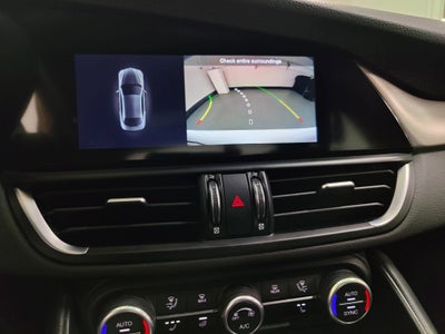 2024 Alfa Romeo Giulia Ti AWD w/Sunroof/Nav