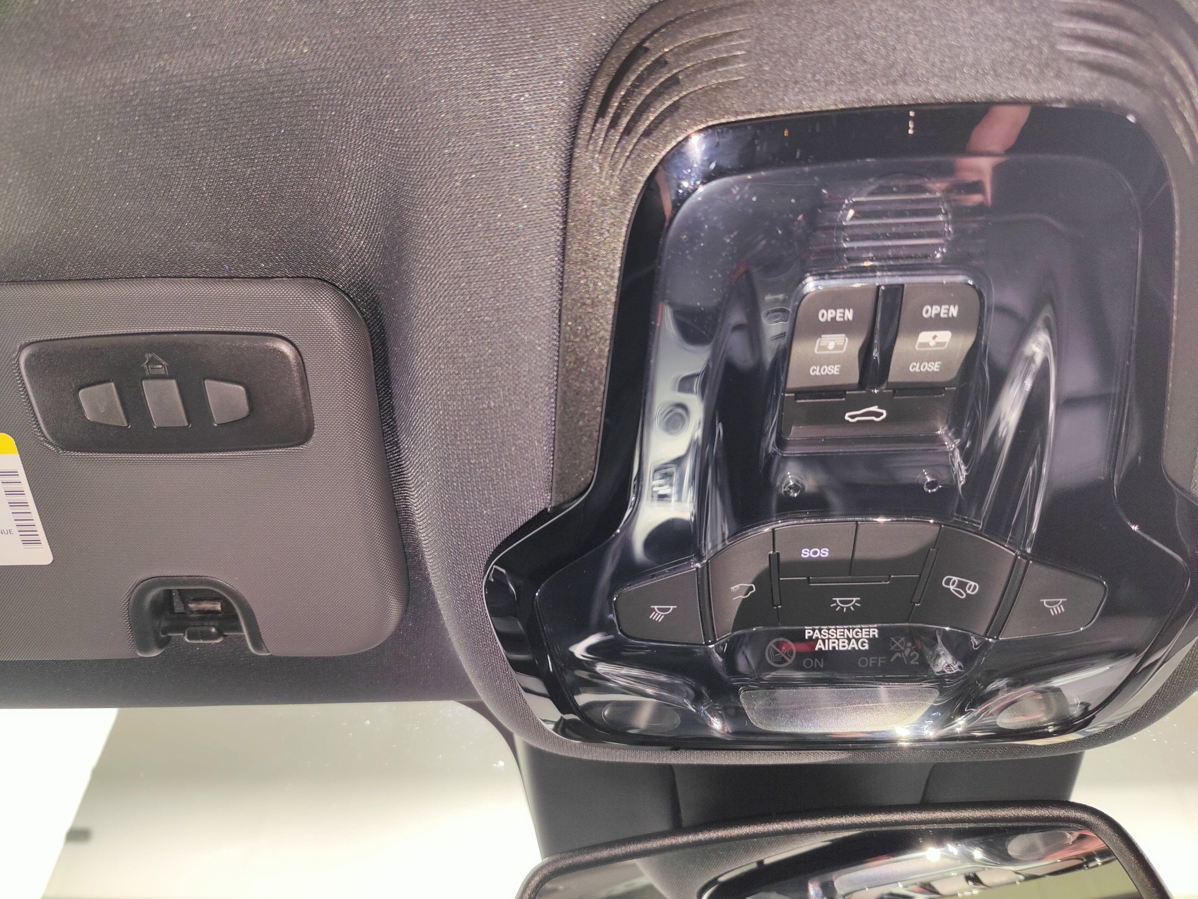 2024 Alfa Romeo Giulia Ti AWD w/Sunroof/Nav