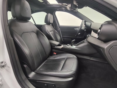 2024 Alfa Romeo Giulia Ti AWD w/Sunroof/Nav
