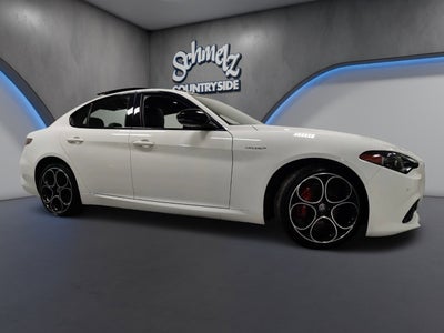 2024 Alfa Romeo Giulia Premium Veloce AWD w/Sunroof/Activ Asst