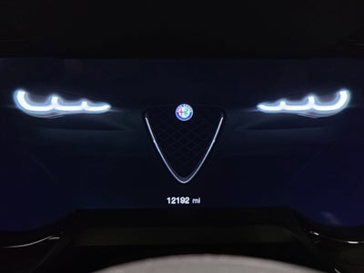 2024 Alfa Romeo Giulia Premium Veloce AWD w/Sunroof/Activ Asst